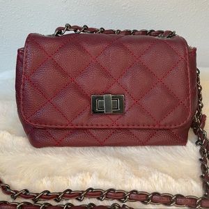 Steve Madden Shoulder / Crossbody Purse, Maroon